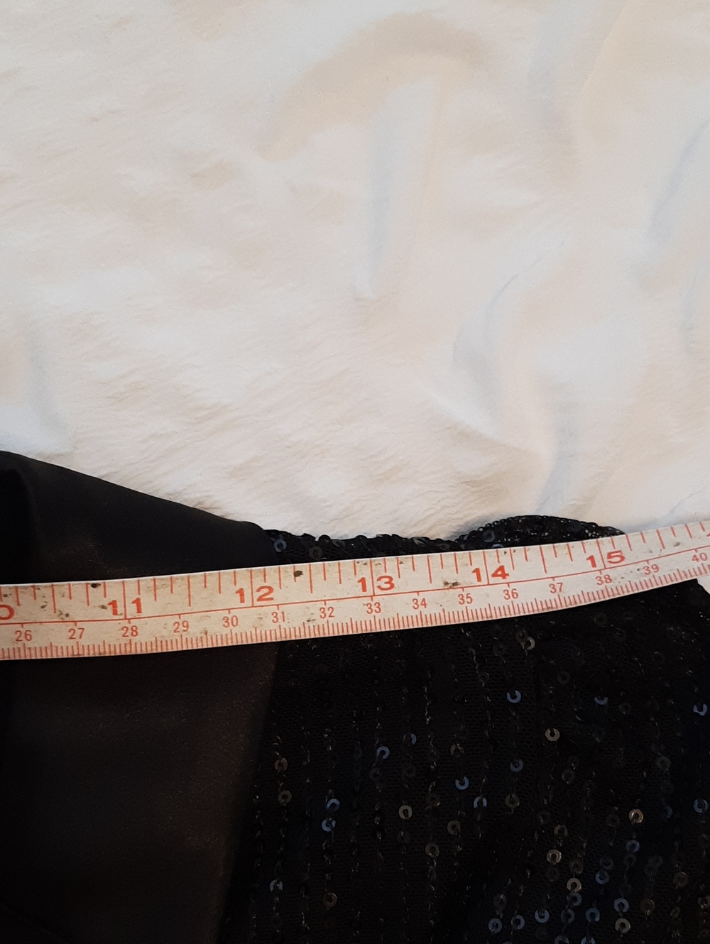 Sequined Jumpsuit With Satin Lapels & Trim. Slight Puffed Sleeve. Sz LG. - Picture 9 of 11